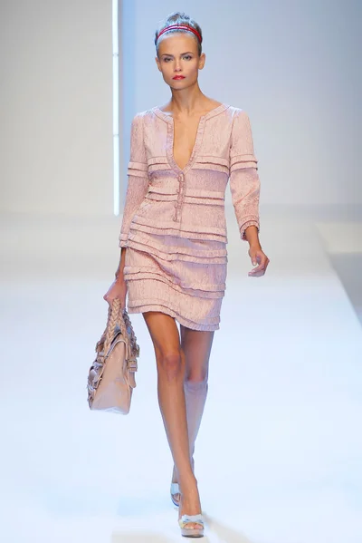Look 9